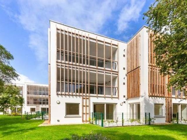 3 bedroom apartment for sale in Blackrock Dublin Ireland