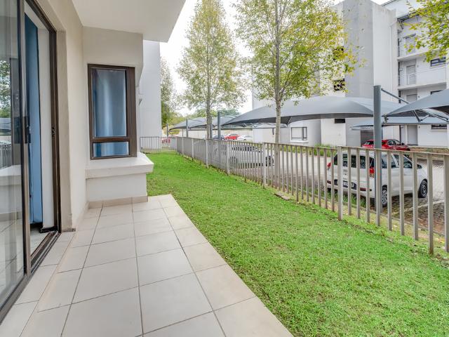3 Bedroom Apartment For Sale in Broadacres