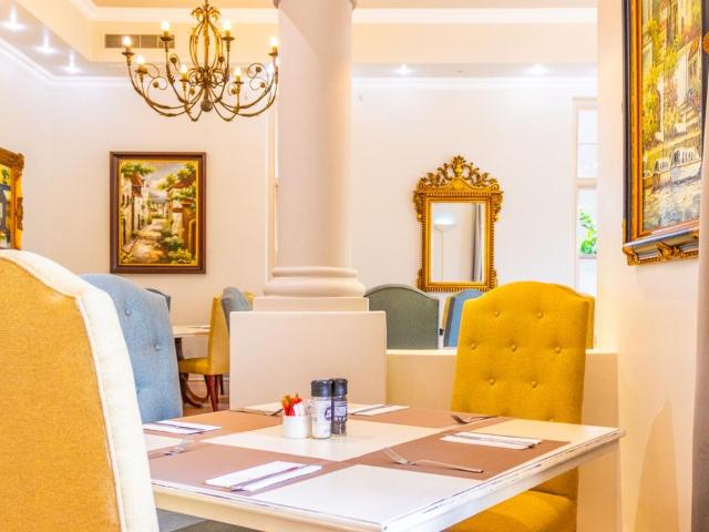 3 Bedroom apartment for sale in Franschhoek
