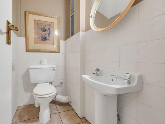 3 Bedroom Apartment For Sale in Sandown