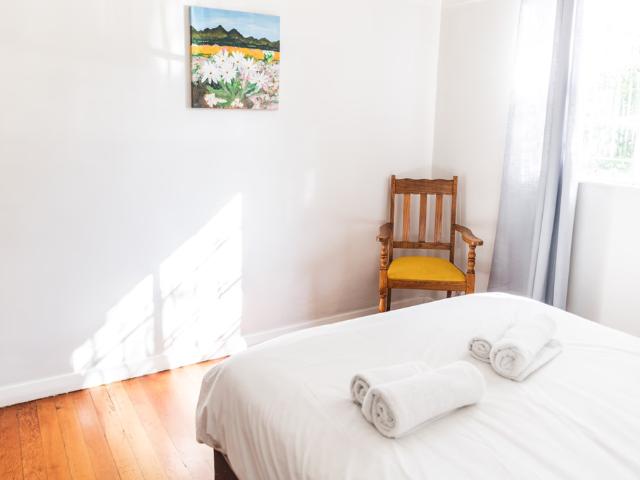3 Bedroom Apartment For Sale in Tamboerskloof