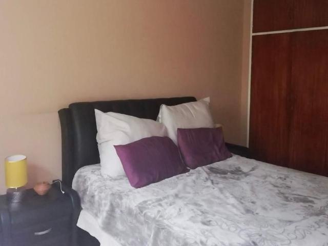 3 Bedroom apartment for sale in Vanderbijlpark CW 2