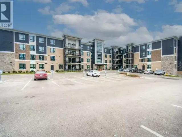 3 Bedroom Apartment Guelph ON 104895163