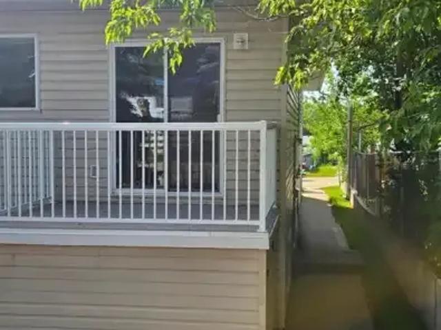 3 Bedroom Apartment Grande Prairie AB 102715439