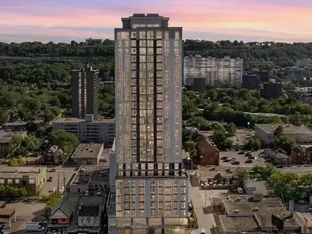 3 Bedroom Apartment Hamilton ON 96589499