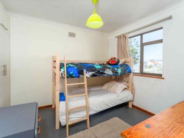 3 Bedroom Apartment in Muizenberg