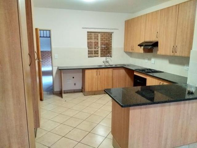 3 Bedroom Apartment in Magalieskruin