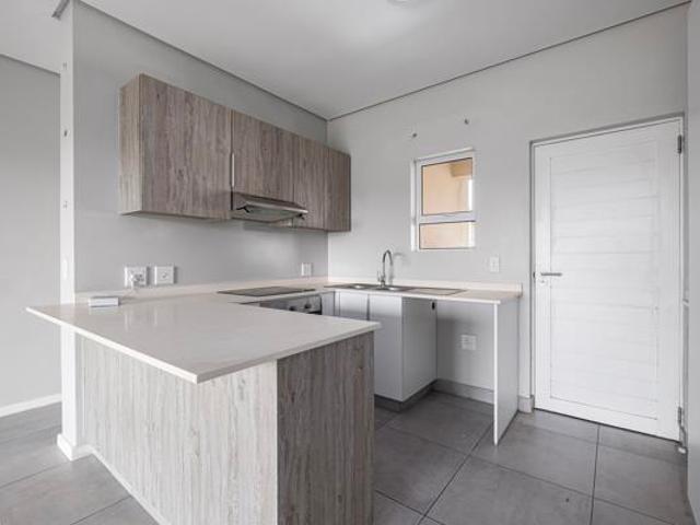 3 Bedroom Apartment in Manor Estates