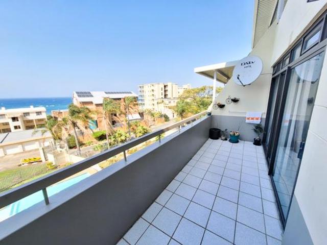3 Bedroom Apartment in Manaba Beach