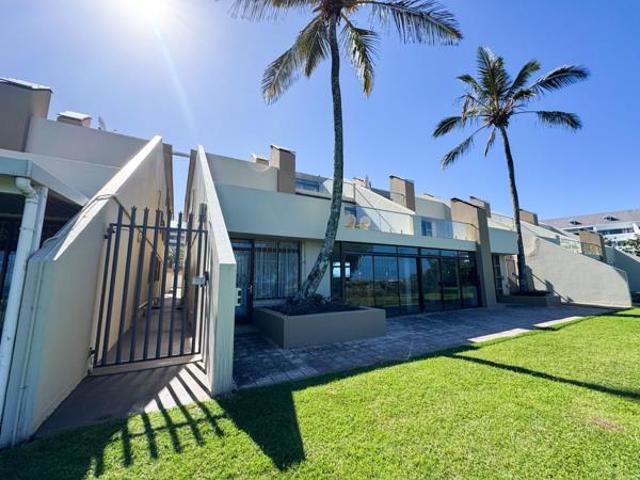 3 Bedroom Apartment in Manaba Beach