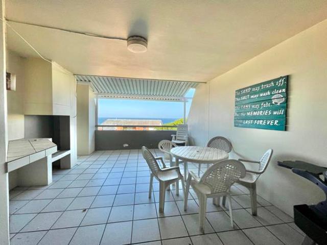 3 Bedroom Apartment in Manaba Beach