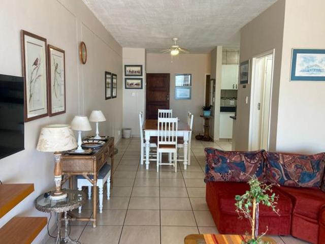 3 Bedroom Apartment in Manaba Beach