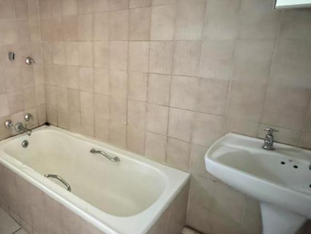 3 Bedroom Apartment in Margate