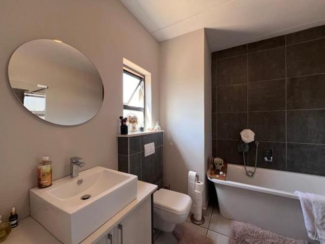 3 Bedroom Apartment in Melodie