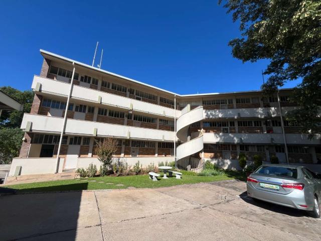 3 Bedroom Apartment in Middelpos