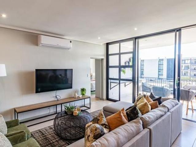 3 Bedroom Apartment in Midfield Estate