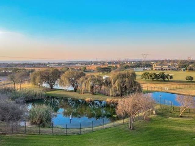 3 Bedroom Apartment in Midfield Estate