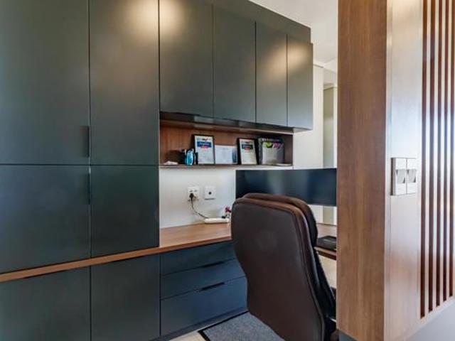 3 Bedroom Apartment in Midfield Estate
