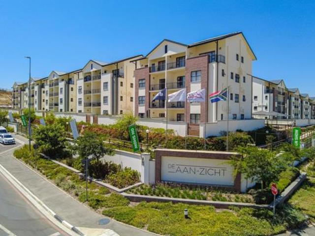 3 Bedroom Apartment in Milnerton Central