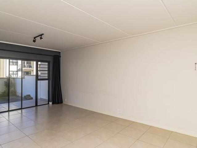 3 Bedroom Apartment in Milnerton Central
