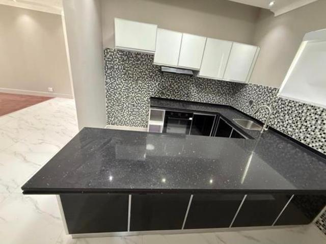 3 Bedroom Apartment in Milnerton Central