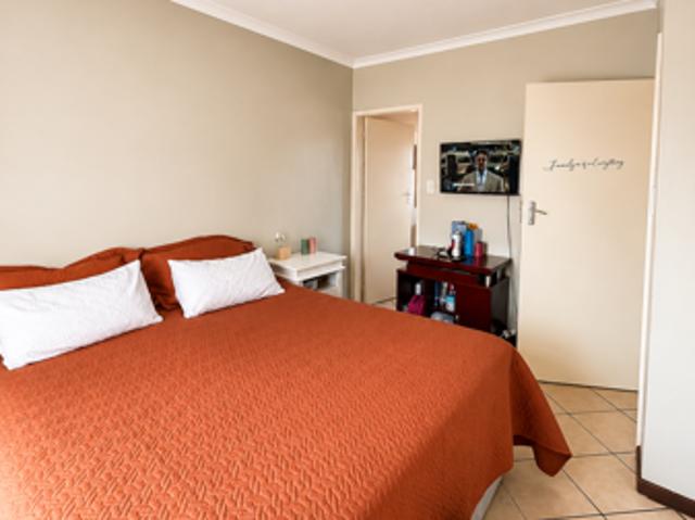 3 Bedroom Apartment in Monavoni
