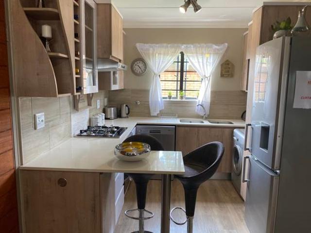3 Bedroom Apartment in Montana