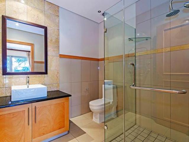 3 Bedroom Apartment in Morningside