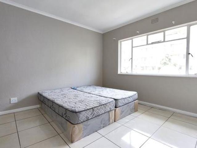 3 Bedroom Apartment in Mowbray