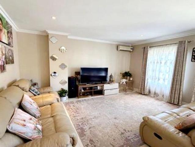 3 Bedroom Apartment in Mount Edgecombe Country Club Estate