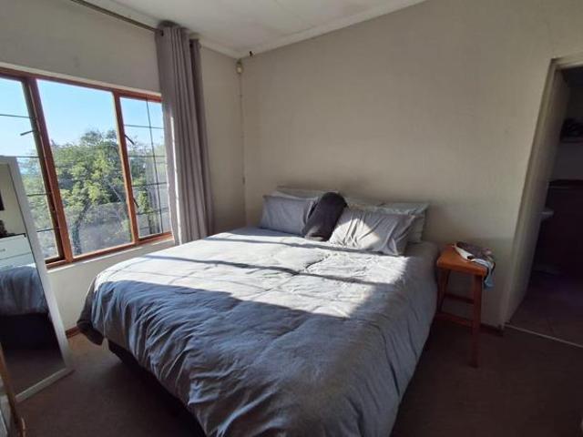 3 Bedroom Apartment in Nelspruit Ext 20