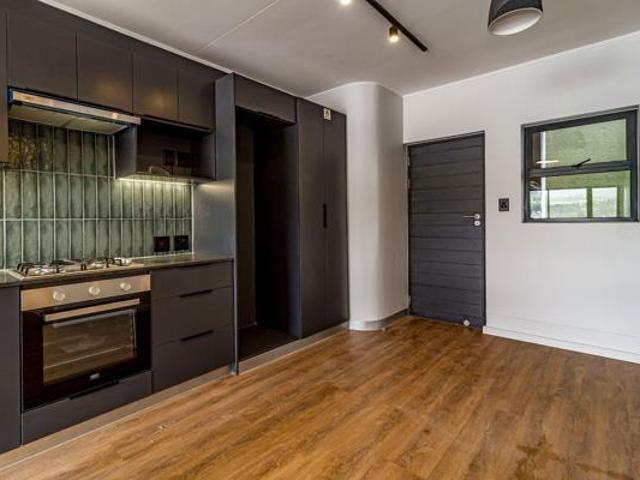 3 Bedroom Apartment in Newinbosch