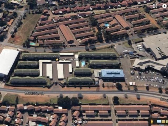 3 Bedroom Apartment in Norkem Park