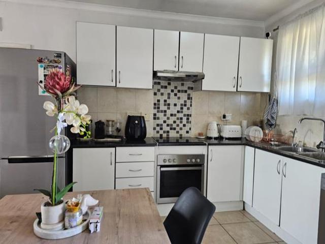 3 Bedroom Apartment in Avoca