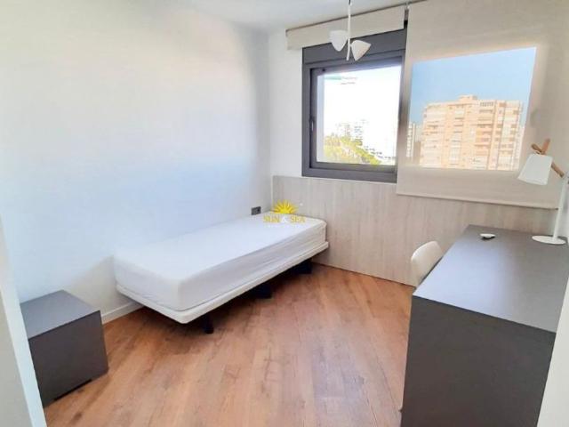 3 BEDROOM APARTMENT IN ALICANTE