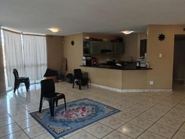 3 Bedroom Apartment in Amanzimtoti