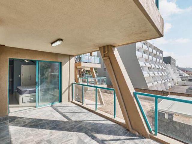 3 Bedroom Apartment in Amanzimtoti