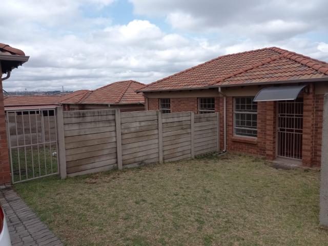 3 Bedroom Apartment in Amberfield