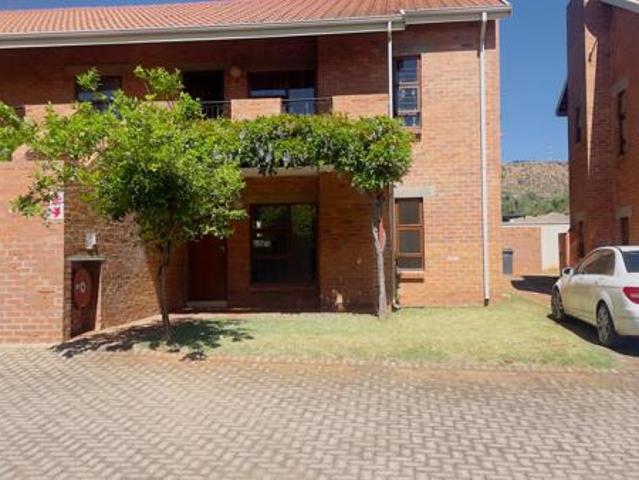 3 Bedroom Apartment in Amorosa