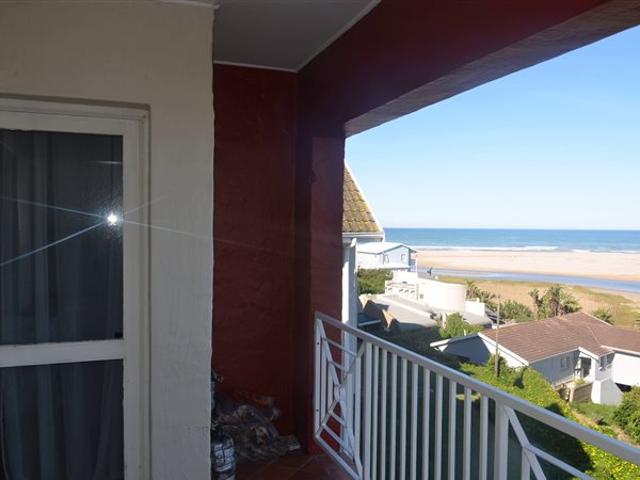 3 Bedroom Apartment in Aston Bay