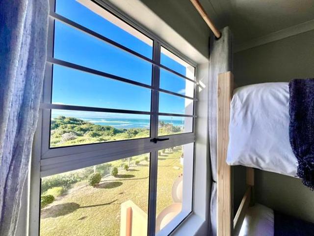 3 Bedroom Apartment in Aston Bay
