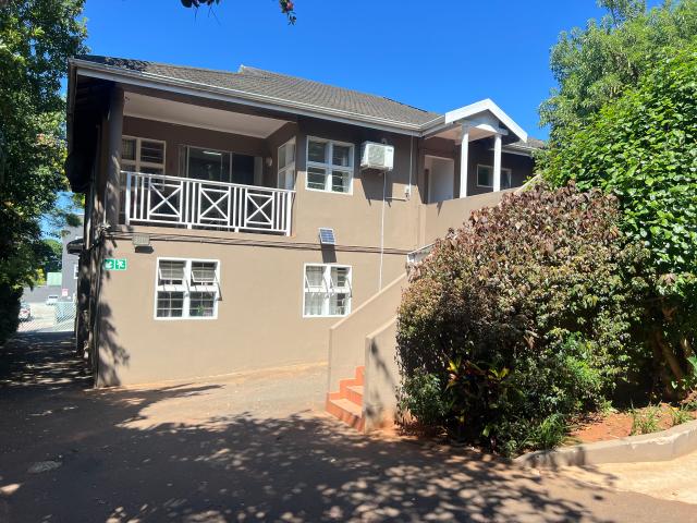 3 Bedroom Apartment in Glenwood