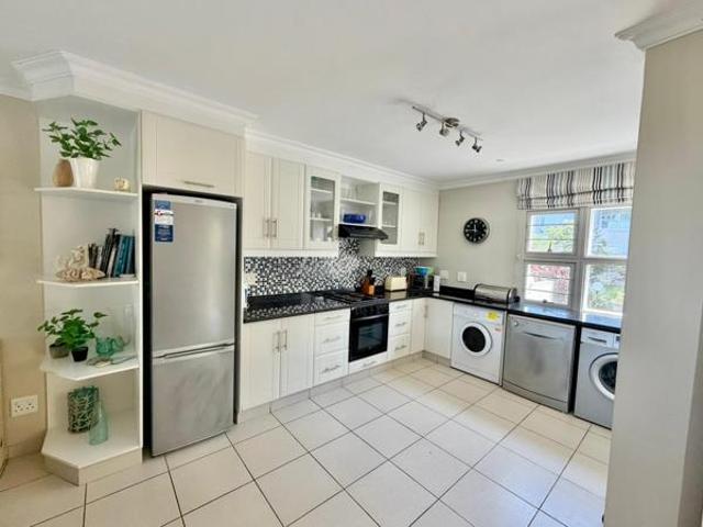 3 Bedroom Apartment in Ballito Central