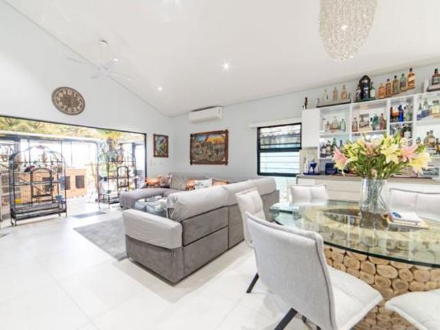 3 Bedroom Apartment in Ballito Central