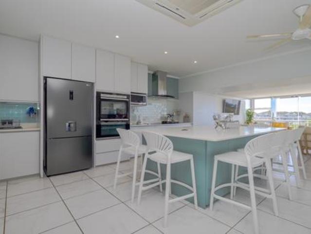 3 Bedroom Apartment in Ballito Central