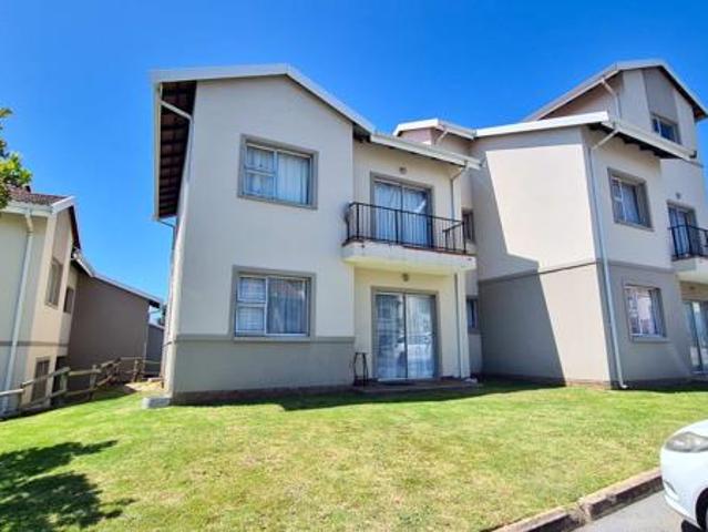 3 Bedroom Apartment in Beacon Bay
