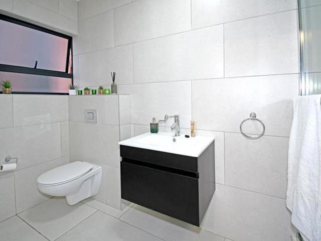 3 Bedroom Apartment in Bedfordview