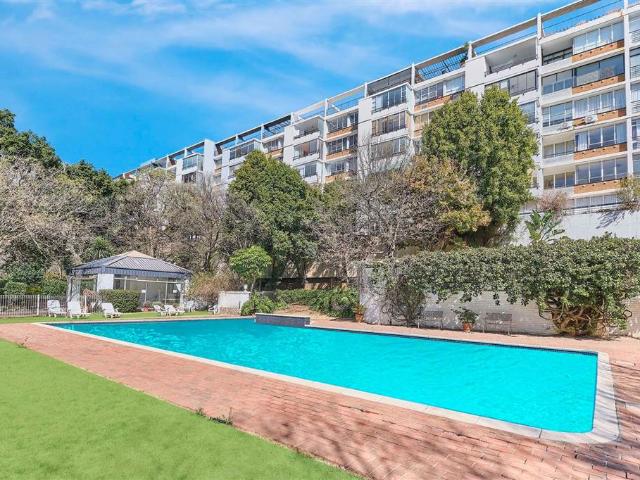 3 Bedroom Apartment in Benmore Gardens