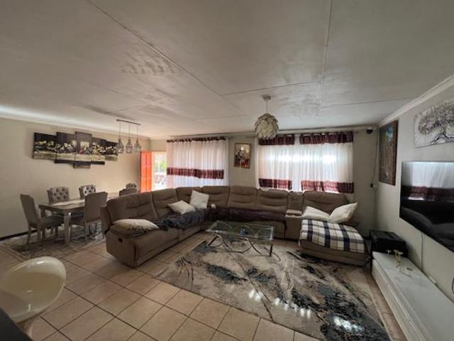 3 Bedroom Apartment in Bendor