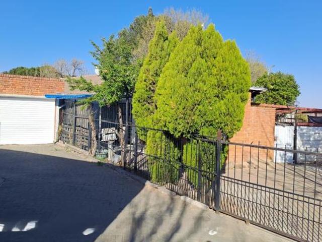 3 Bedroom Apartment in Bloemfontein Central